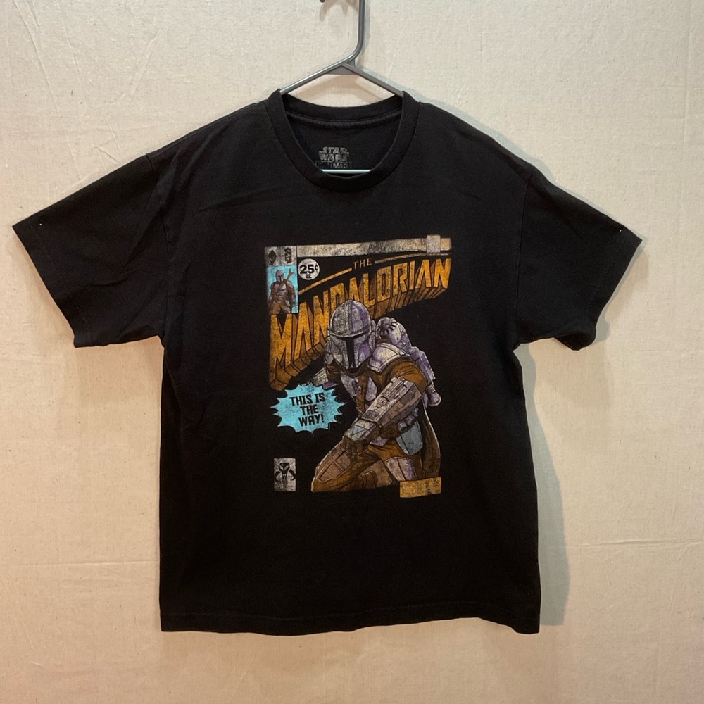 Star Wars The Mandalorian Comic Graphic Tee - SIZE See pictures